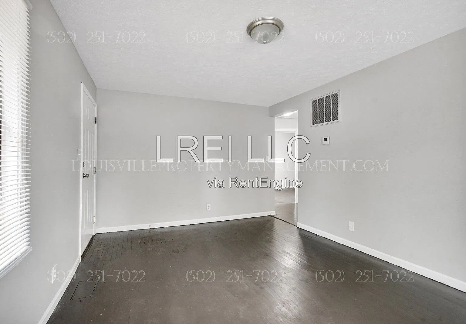 2 bed, 1.0 bath, 700 sqft, $950 — Photo 2