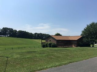 101 Cherry Ln, Scottsville, KY 42164