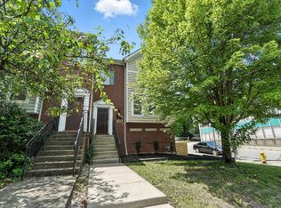 813 Wm H Taft Rd, Cincinnati, OH 45206