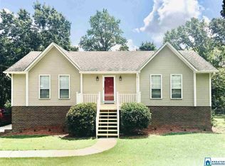 7465 Roper Tunnel Rd, Trussville, AL 35173