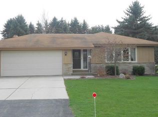 1643 Maple Ln, Sheboygan, WI 53081
