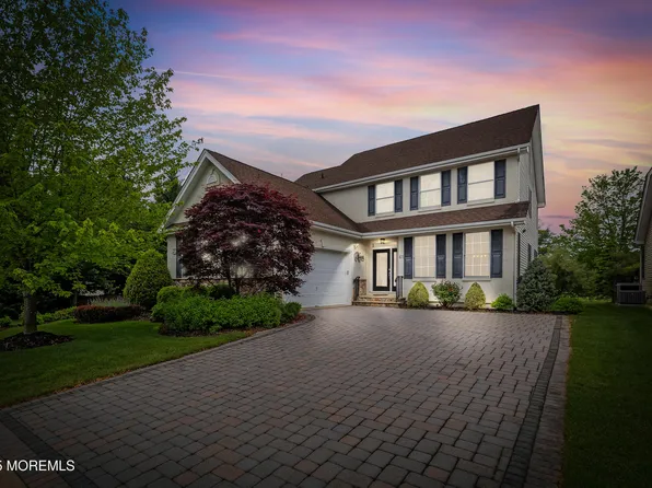 61 E Parsonage Way, Manalapan, NJ 07726