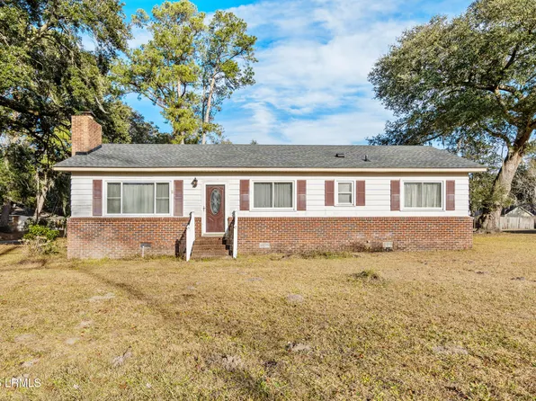 2006 Hodge Dr, Beaufort, SC 29906