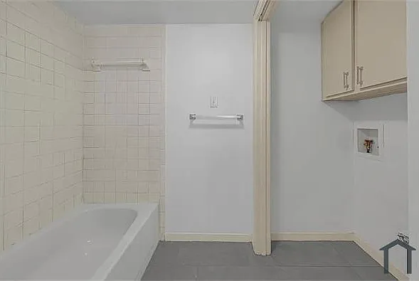 8429 Hearth Dr #32 — Photo 11