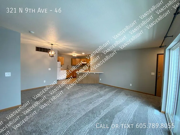 321 N 9th Ave #46 — Photo 1