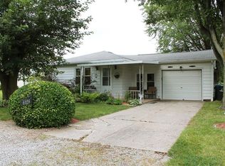 6128 Antrim Rd, Elyria, OH 44035