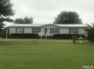 267 Hollingsworth Rd, Four Oaks, NC 27524