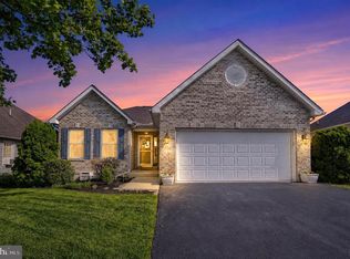 58 Burwick Dr, Mechanicsburg, PA 17050