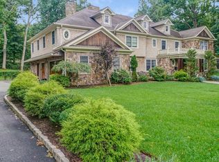 175 Hartshorn Dr, Short Hills, NJ 07078