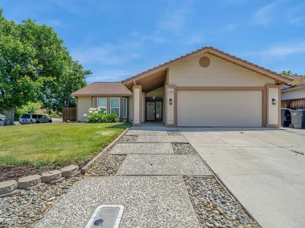 1820 S Willow Creek Dr, Tracy, CA 95376