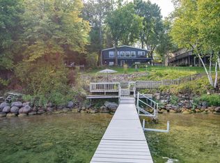 W2622 Oakwood Beach Rd, Markesan, WI 53946