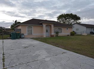 2301 Hunter Blvd, Naples, FL 34116