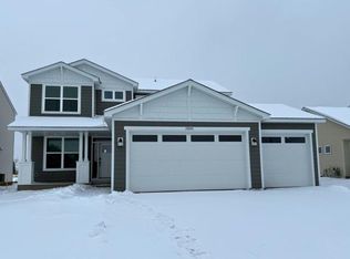 10840 Hemingway Ave S, Cottage Grove, MN 55016