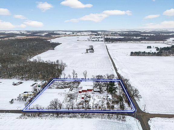 3rd image of 6985 Royalton Rd SW