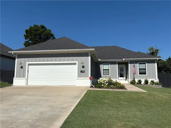 431 N Tacoma St, Farmington, AR 72730