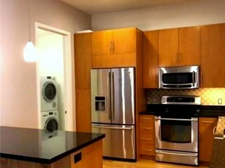 3223 W 6th St #706 — Photo 3