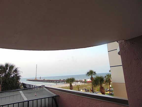 4th image of 2406 N Ocean Blvd. #105
