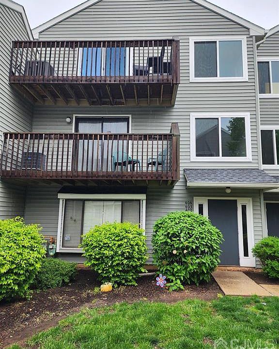 1st image of 165 Essex Ave APT 402