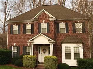 2878 Sawan Ct, Clemmons, NC 27012