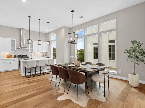 1177 W 19th St, Houston, TX 77008