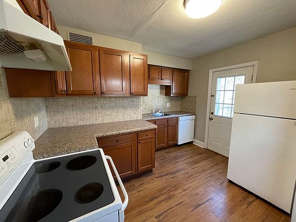 5th image of 3109 Boright Dr