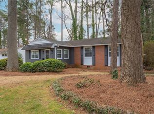 2511 Westmoreland Dr, Greensboro, NC 27408