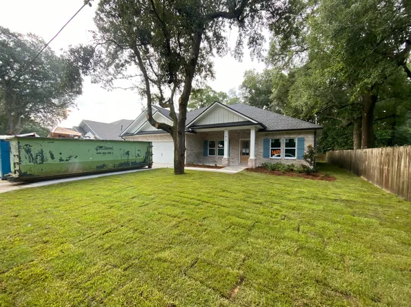 1617 Moore St, Niceville, FL 32578