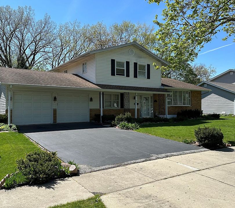 1st image of 36 S Winston Dr