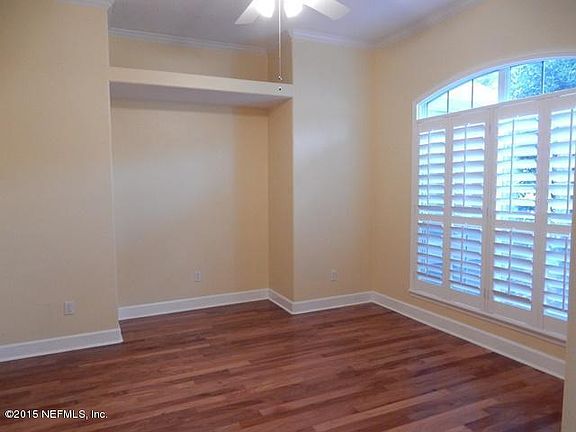 4th image of 1197 Garrison Dr