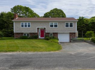 10 Leeward Ln, South Kingstown, RI 02879