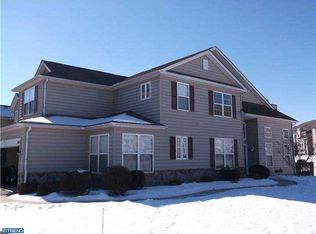 301 Ridgeview Dr, Morgantown, PA 19543