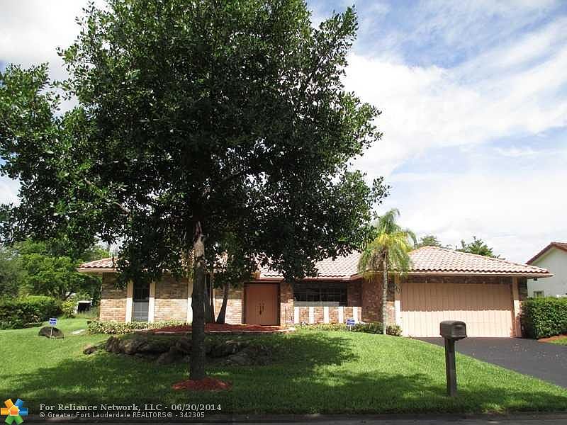 1st image of 840 NW 110th Ave