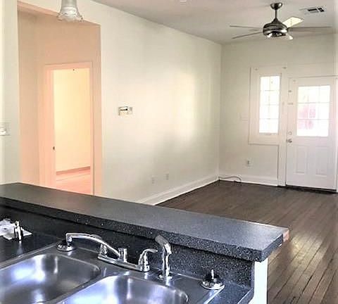 5th image of 3904 Bienville St
