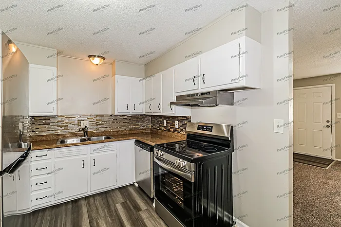 8506 Crystal Ave — Photo 8