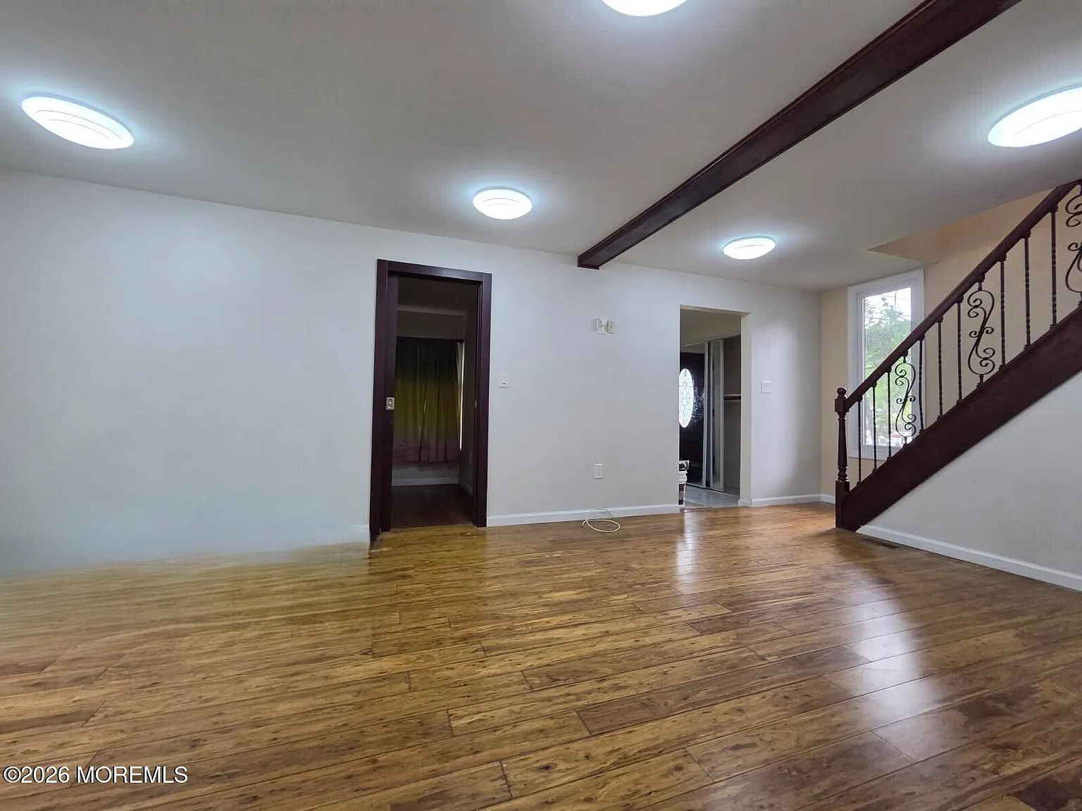 3 bed, 2.5 bath, 1500 sqft, $3,500 — Photo 3