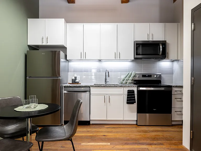 Harvey Dutton Lofts — Photo 9