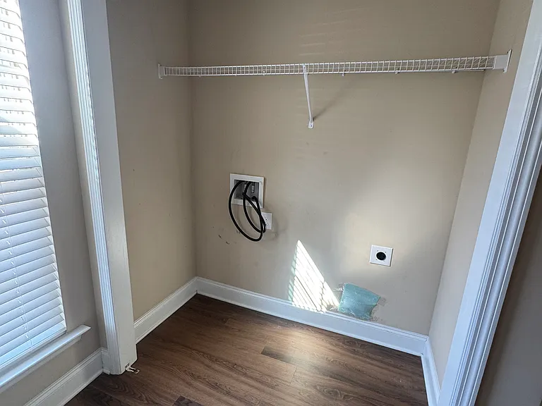 109 Dry Branch Ct — Photo 8
