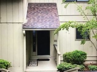 104 Harbor Lights Dr, Salem, SC 29676