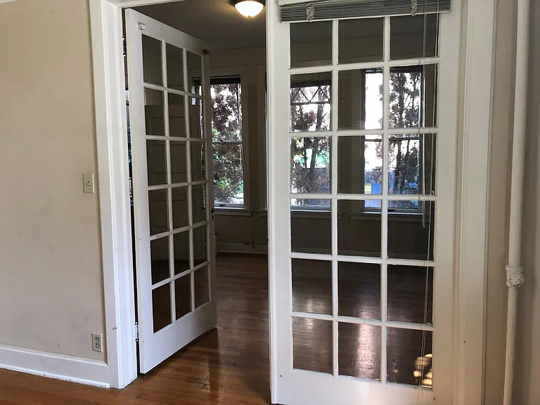 1227 W Riverside Ave #B — Photo 5