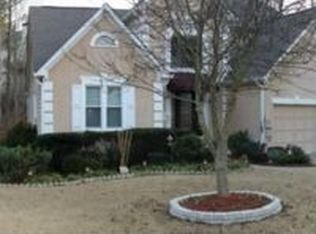 8012 Huntcliff Rd, Woodstock, GA 30189