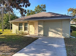 604 N Duss St, New Smyrna Beach, FL 32168