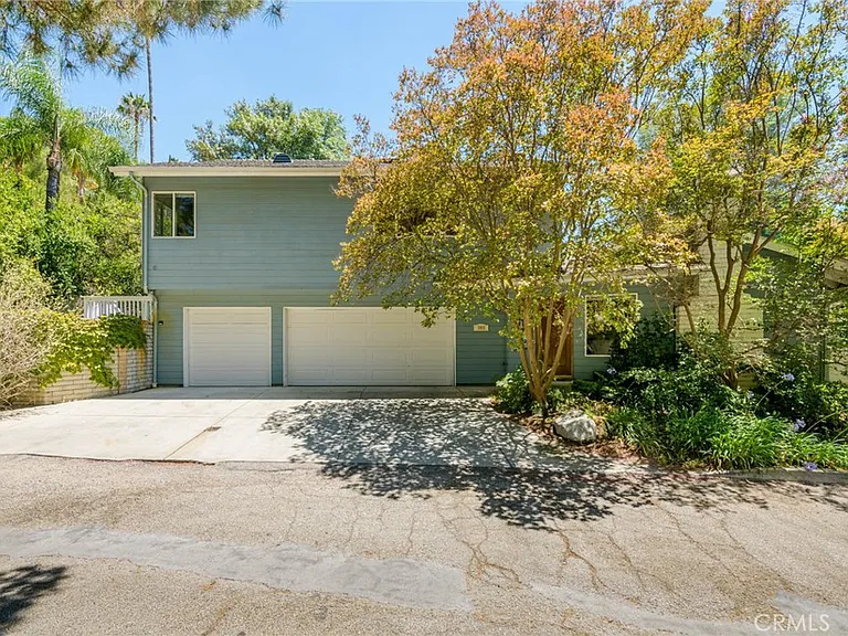 5065 Casa Dr — Photo 1