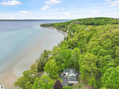 12287 Bluff Rd, Traverse City, MI, 49686