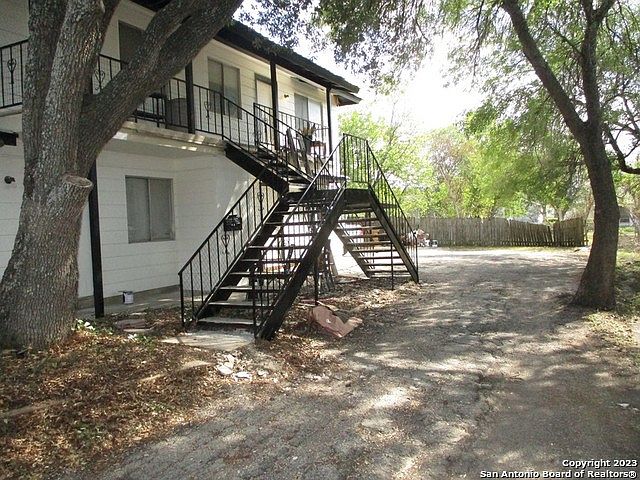 1st image of 104 Prestwick Blvd APT D