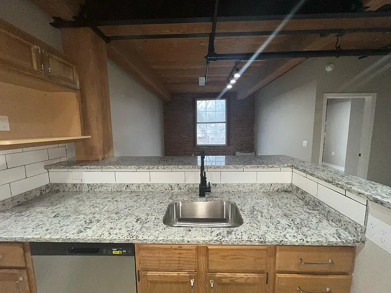 101C4 Whiting St #C4 — Photo 7