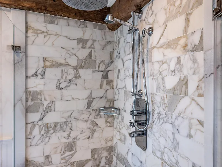 Primary Shower