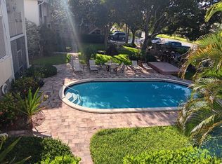 1541 NE 34th Ct, Fort Lauderdale, FL 33334