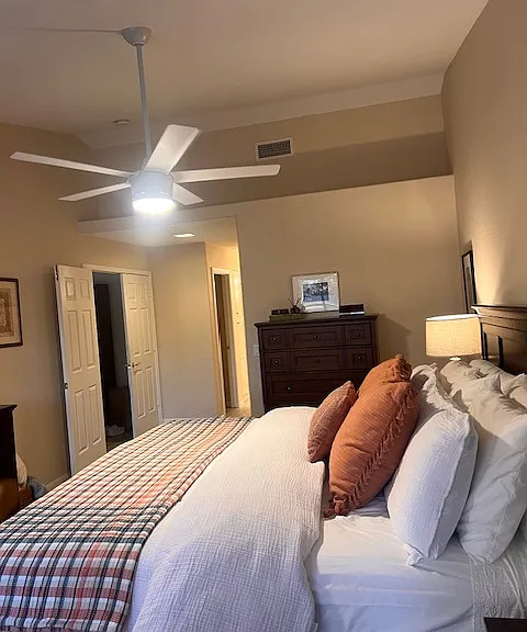 8501 W Utopia Rd — Photo 17