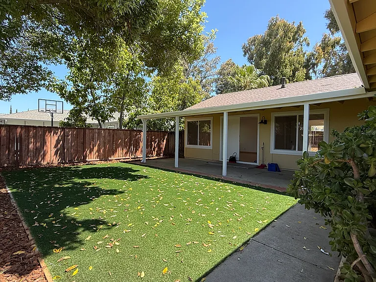 1510 Sierraville Ave — Photo 20