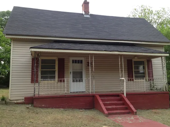 21 Lakeview Ave, Griffin, GA 30223